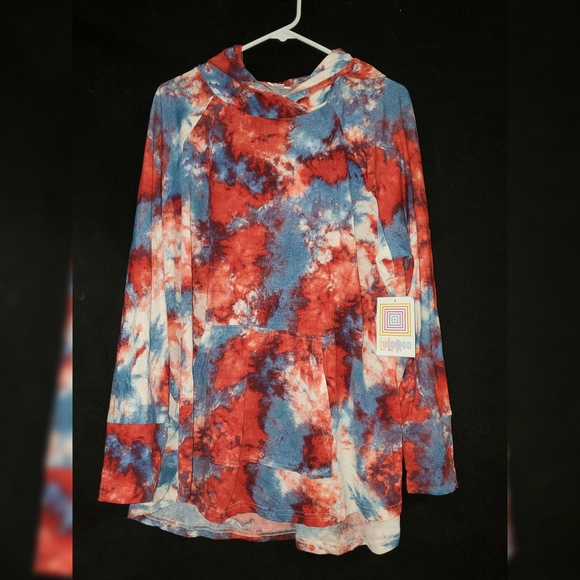LuLaRoe Tops - LLR Amber 2x Vibrant Tie-Dye Women's Top